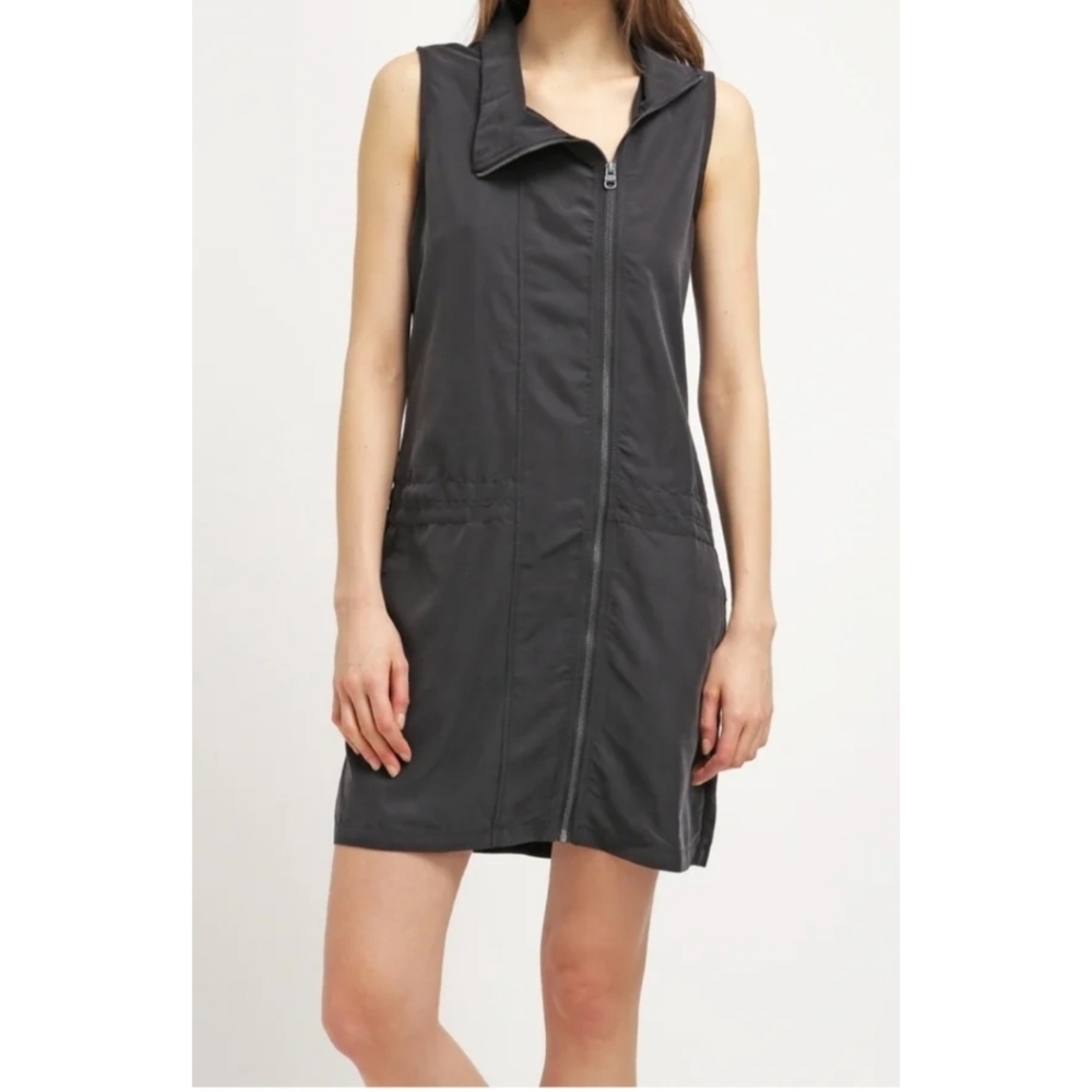 Bench Easy Dress Asymetrical Zipper Front